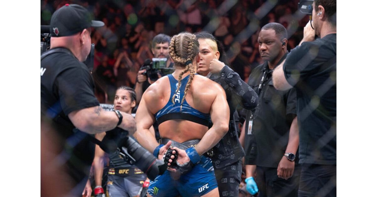 Kayla Harrison Women's Bantamweight Champion